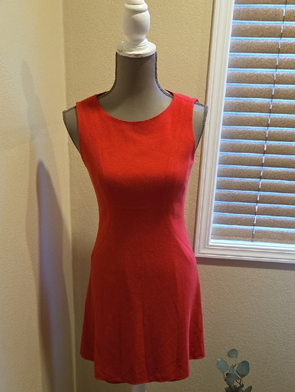 Elie Tahari Vibrant Red Sleeveless A-Line Mini Dress